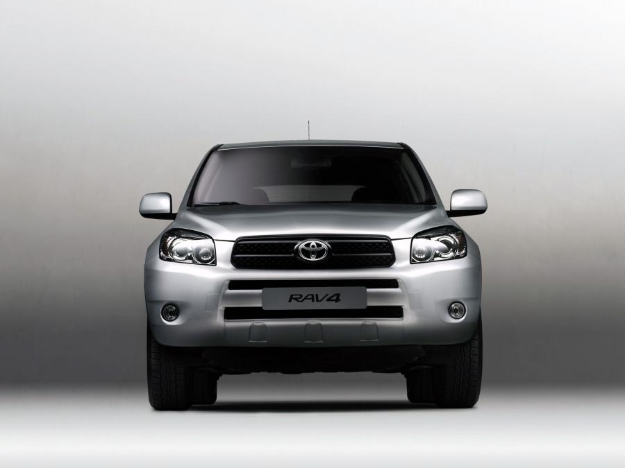  Toyota RAV4 2006 года  (фото 17 из 28)